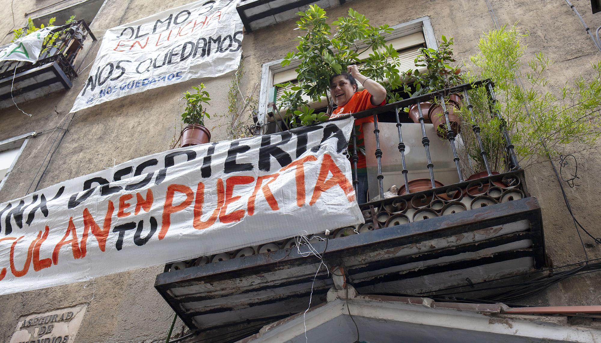Exterior de la fachada de la calle del Olmo 35